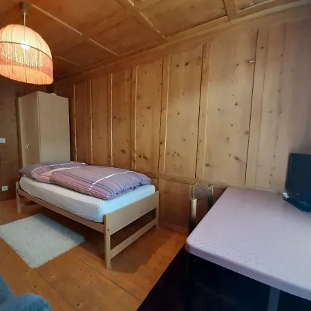 Vendégház Gaestehaus Gruetli Ch-9607 *